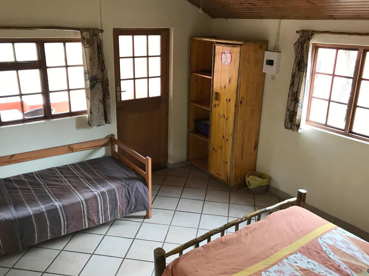 Bushbaby Lodge & Camping هلوهلوي الغرفة الصورة
